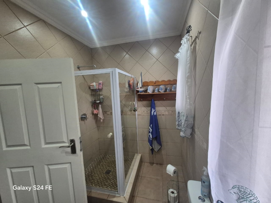 4 Bedroom Property for Sale in Safari Gardens North West